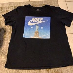 Nike air tee Statue of Liberty New York